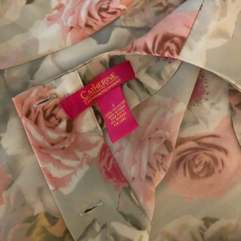 Beautiful Spring Blouse - Picture 4 of 4